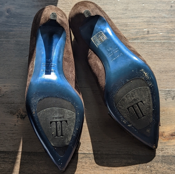LORIBLU Pumps in Brown Suede with chrome bow embellishment 38 - Picture 5 of 8